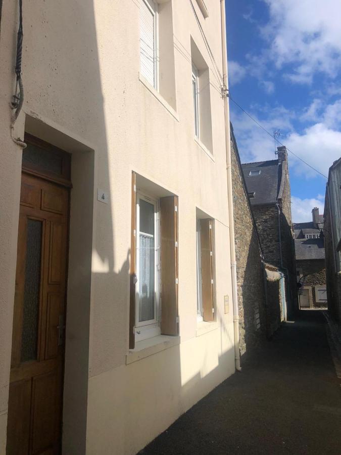 Appartement Rue Nationale - Port De La Houle Cancale Eksteriør billede